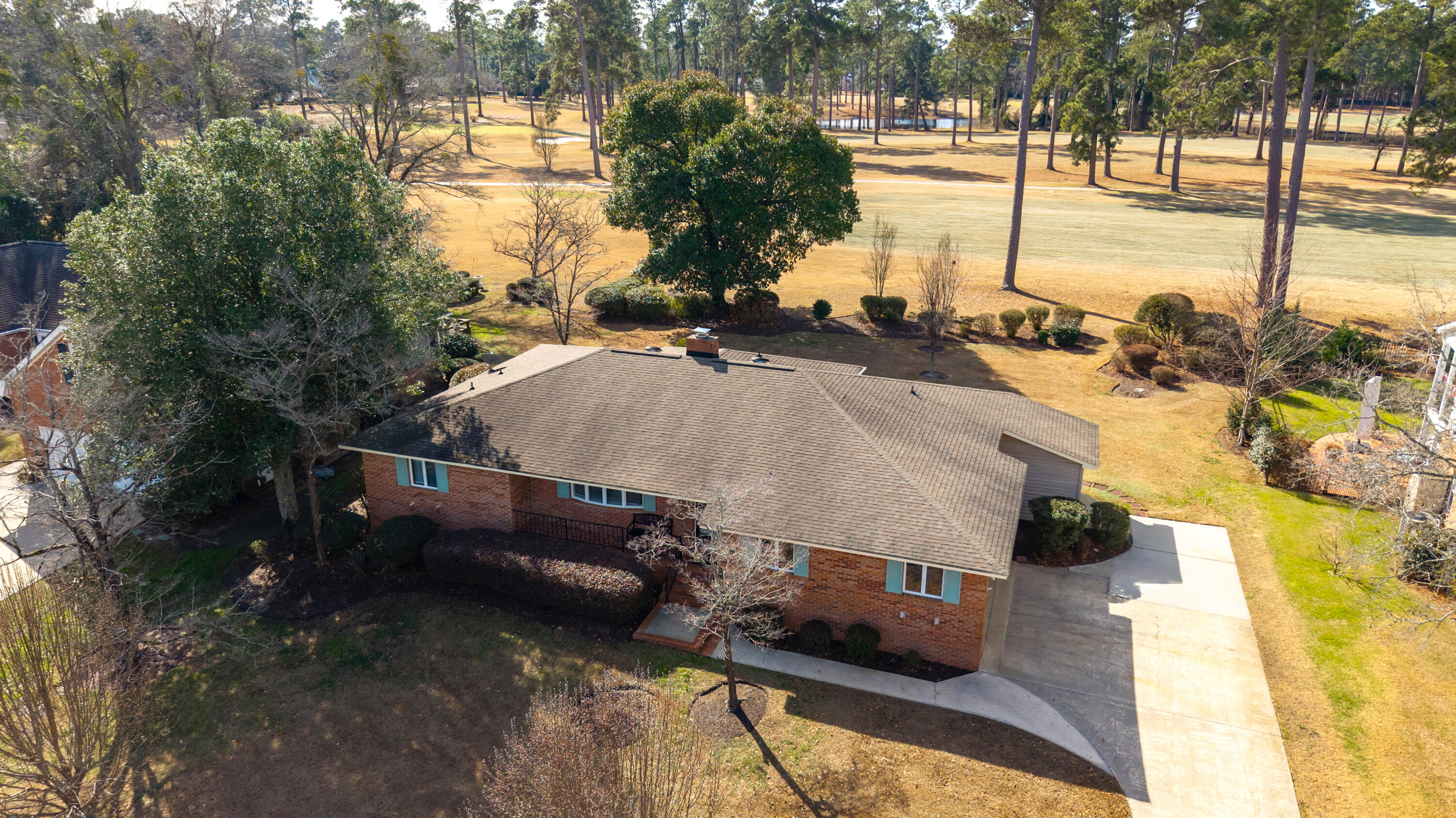 612 Santee Drive Santee, SC 29142 - Photo 16 of 48 2026 drone of house & golf