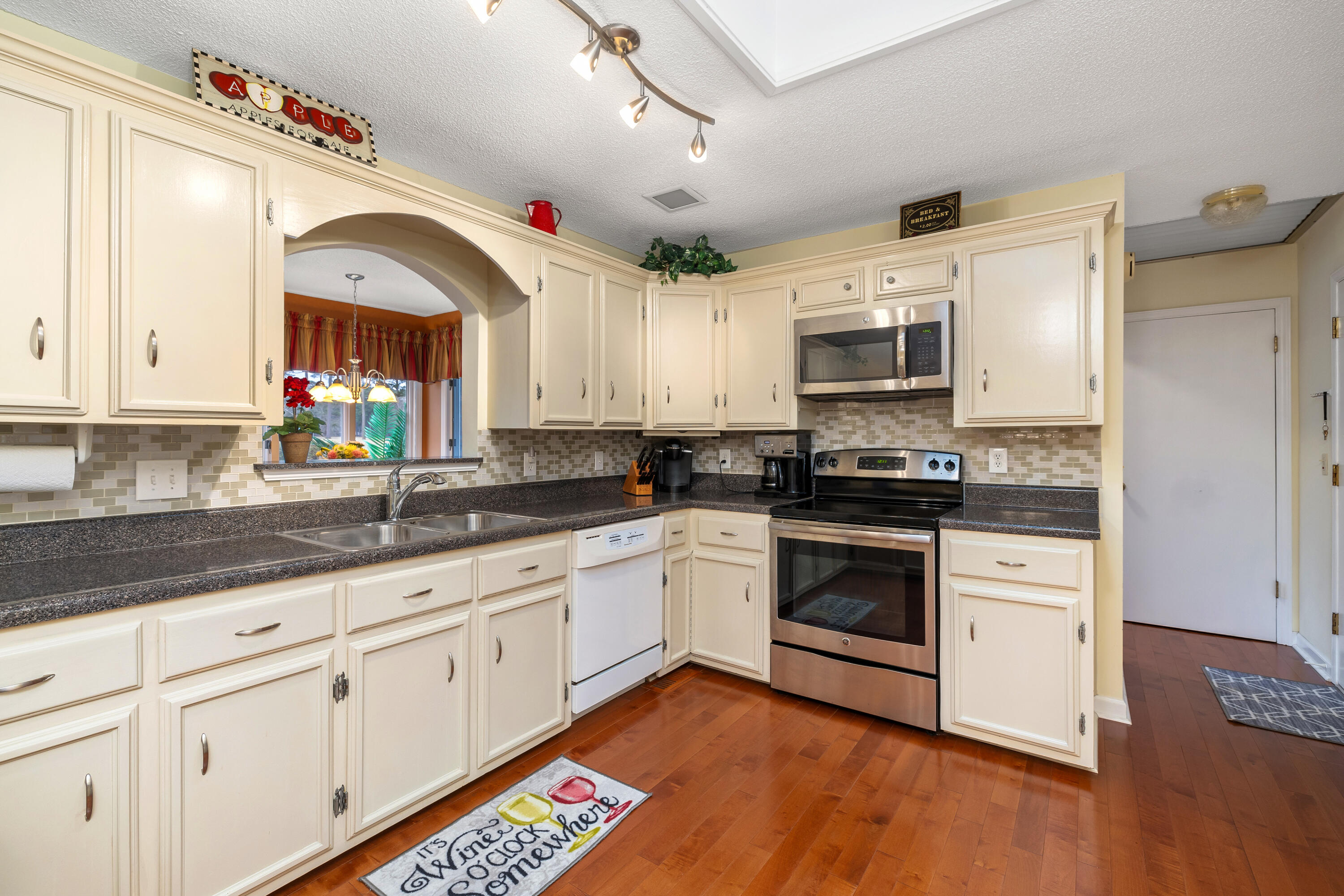 612 Santee Drive Santee, SC 29142 - Photo 25 of 48 2026 kitchen 2