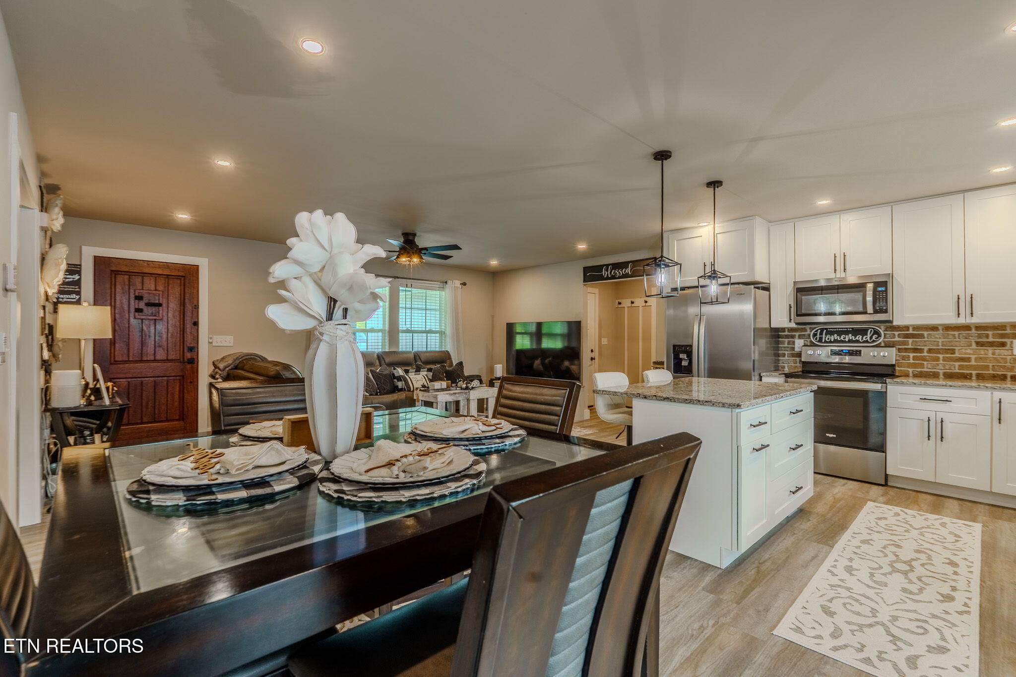 214 Morton Road La Follette, TN 37766 - Photo 7 of 37 18-web-or-mls-_DSC0759-HDR
