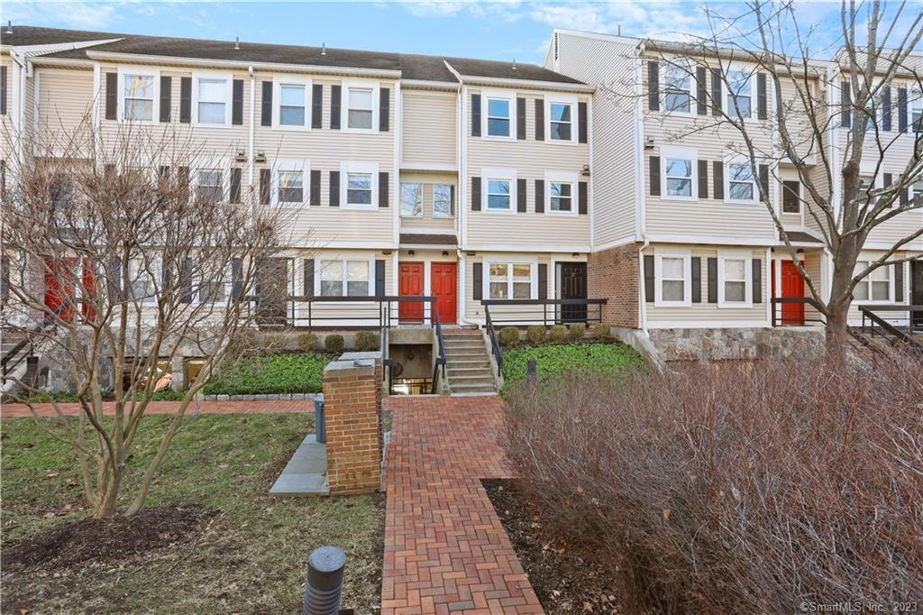 39 Highland Road Stamford, CT 06901 - Photo 1 of 1