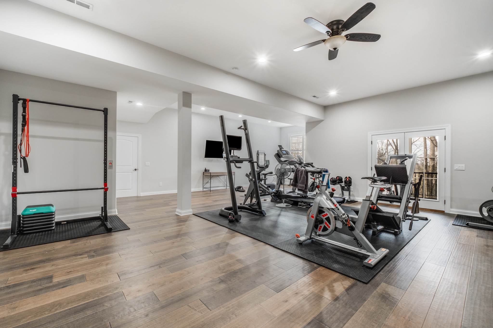 514 Legends Ridge Court Franklin, TN 37069 - Photo 45 of 57 a view of a room with gym equipment