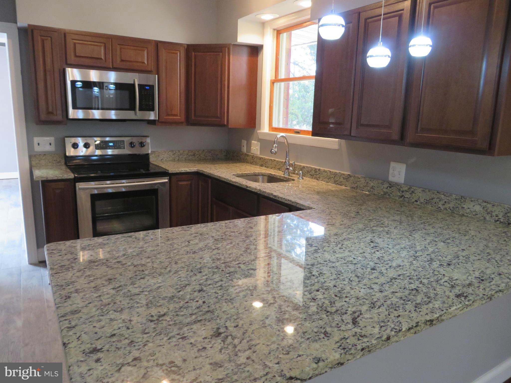 15920 Livingston Road Accokeek, MD 20607 - Photo 5 of 22 Kitchen