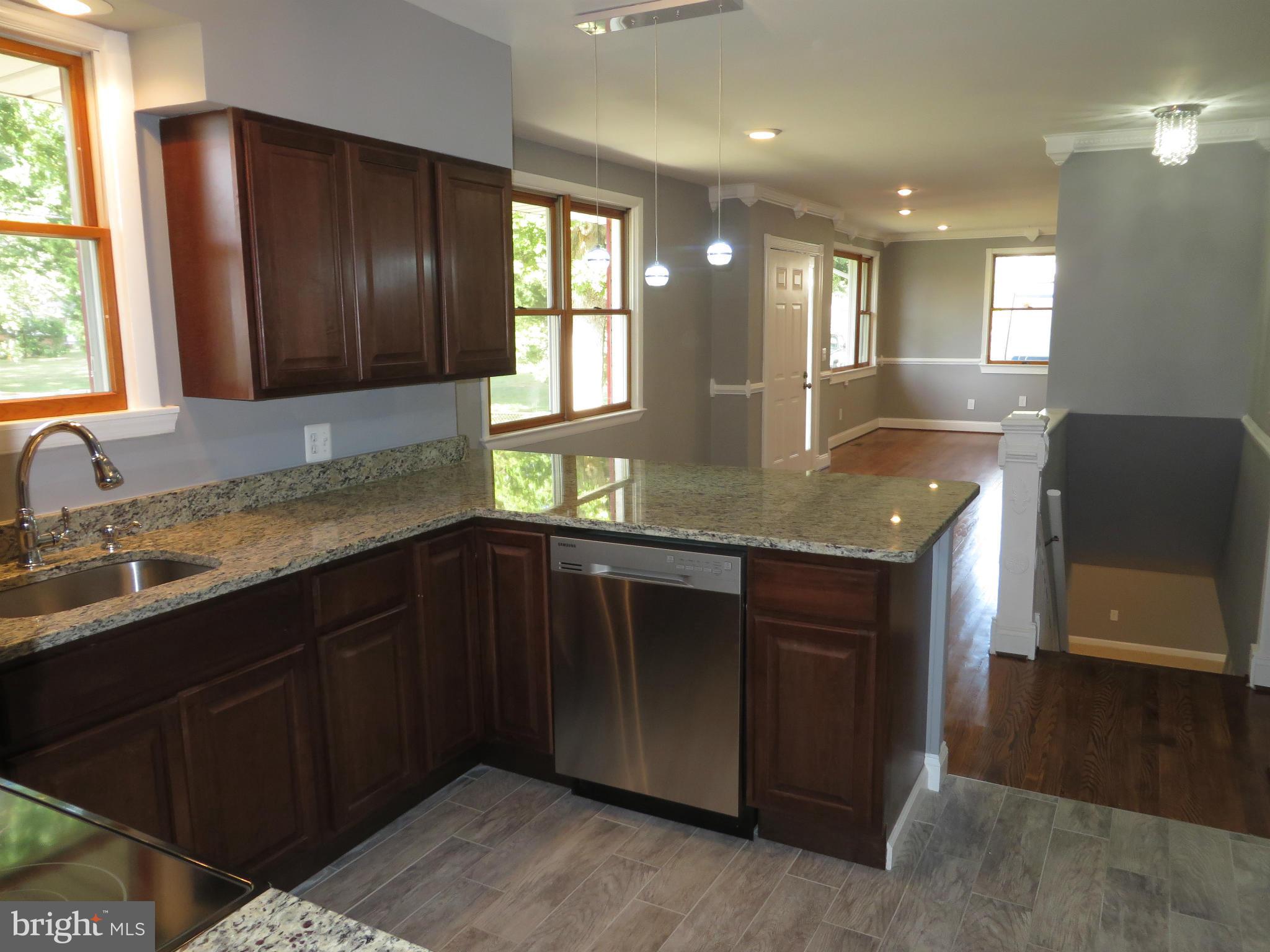 15920 Livingston Road Accokeek, MD 20607 - Photo 7 of 22 Kitchen
