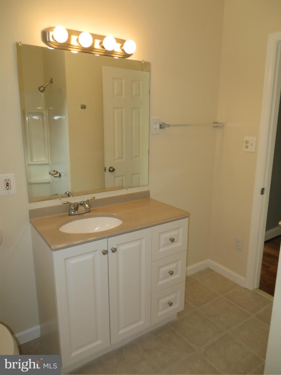 15920 Livingston Road Accokeek, MD 20607 - Photo 10 of 22 Bath