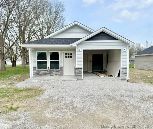 $189,900 | 39 East Madison Street, Scottsburg, IN 47170