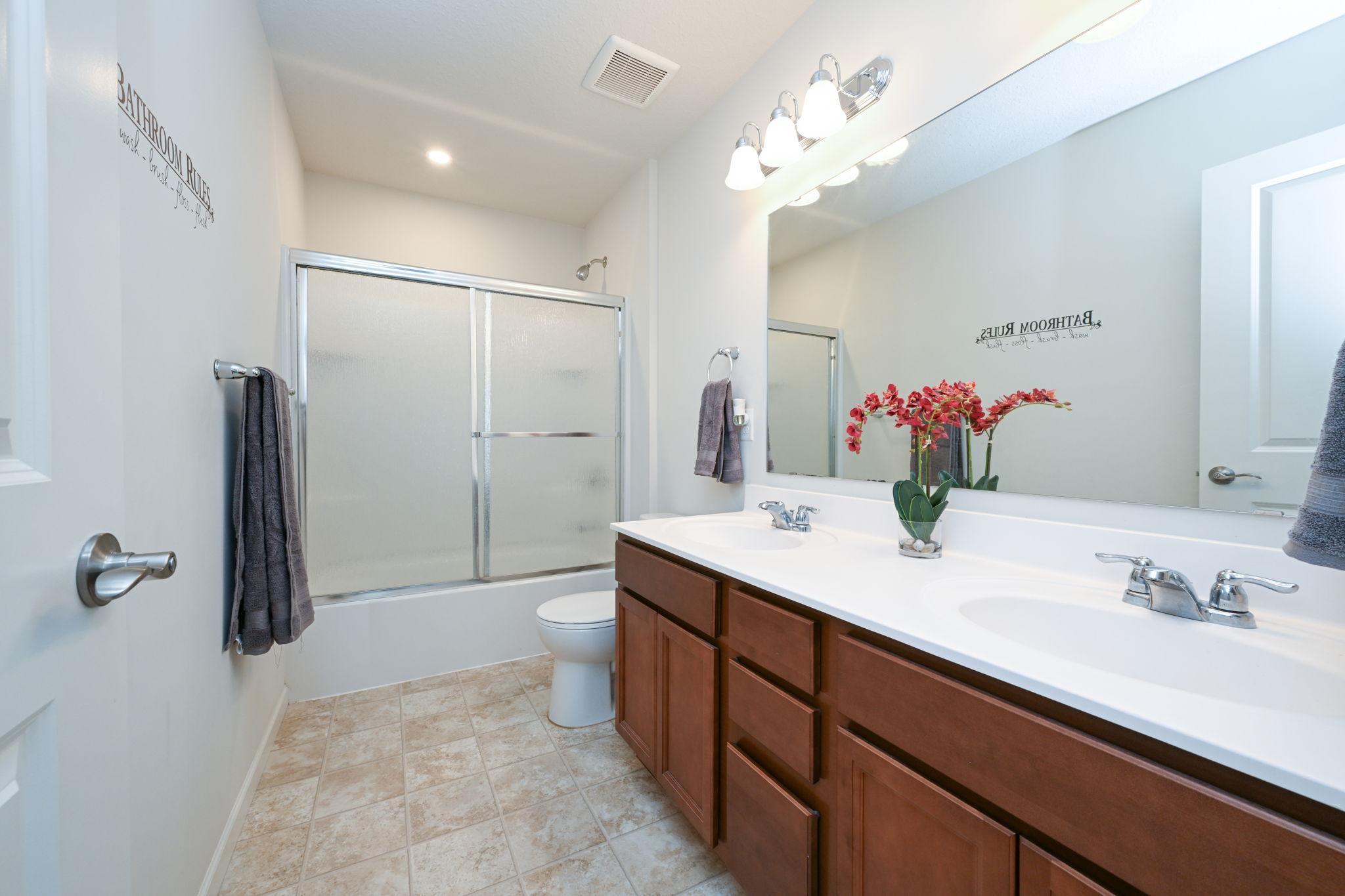 9343 Compass Pointe Road Woodbury, MN 55129 - Photo 27 of 40