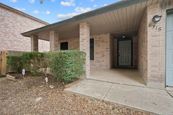 $1,775 | 6315 Regency Crest, San Antonio, TX 78249