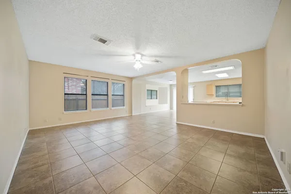 $1,775 | 6315 Regency Crest, San Antonio, TX 78249