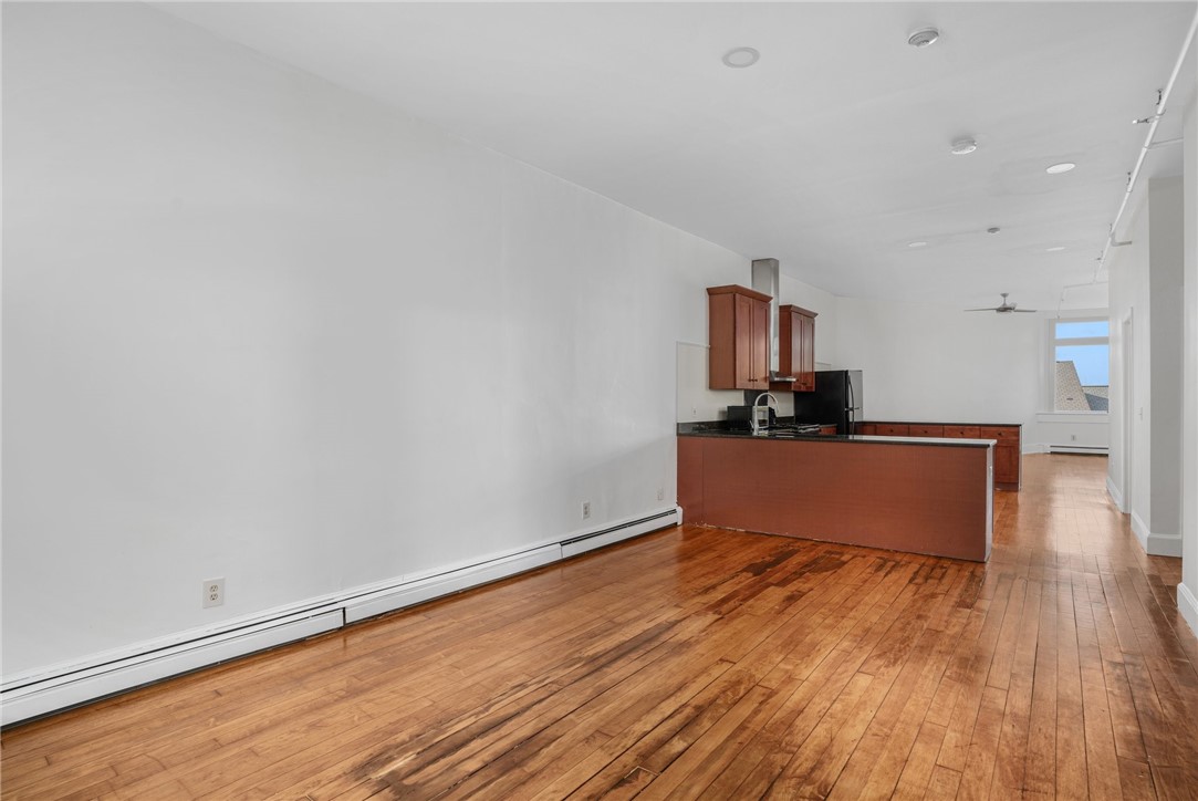 140 Thames Street Newport, RI 02840 - Photo 13 of 26