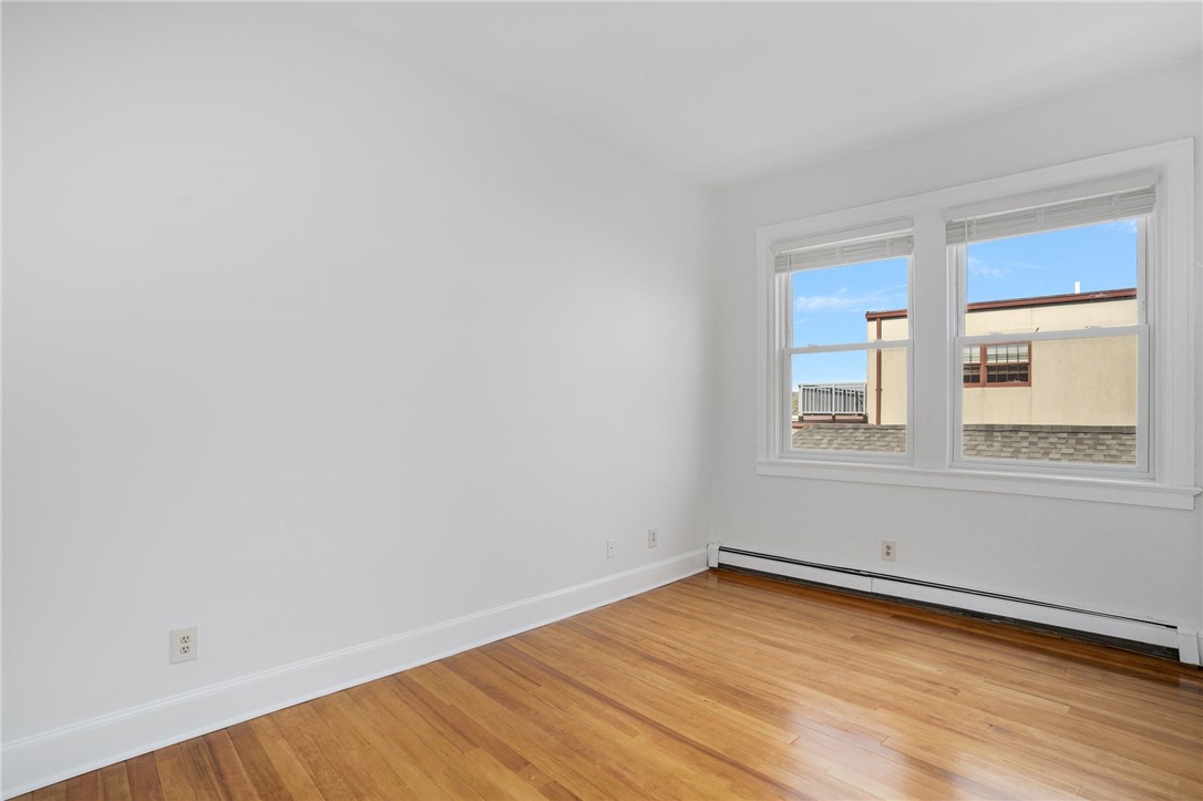 140 Thames Street Newport, RI 02840 - Photo 15 of 26