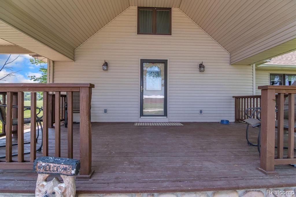 1355 Hubbard Road Monroe, MI 48161 - Photo 6 of 46