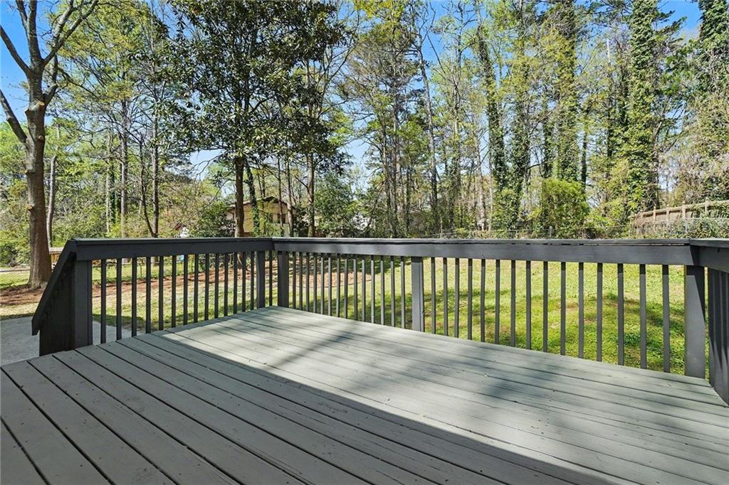 3960 Wedgefield Circle Decatur, GA 30035 - Photo 6 of 31