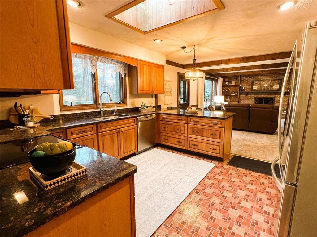 817 Enterprise Road Grove City, PA 16127 - Photo 12 of 25 Gallery Image 12