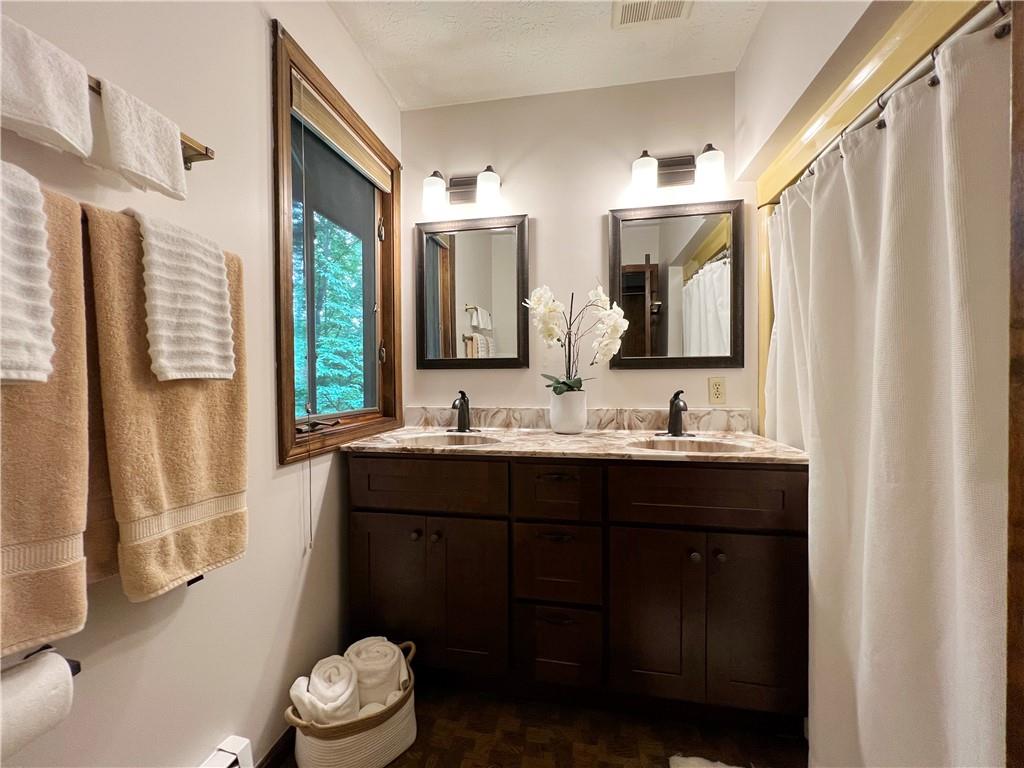 817 Enterprise Road Grove City, PA 16127 - Photo 23 of 25 Gallery Image 23