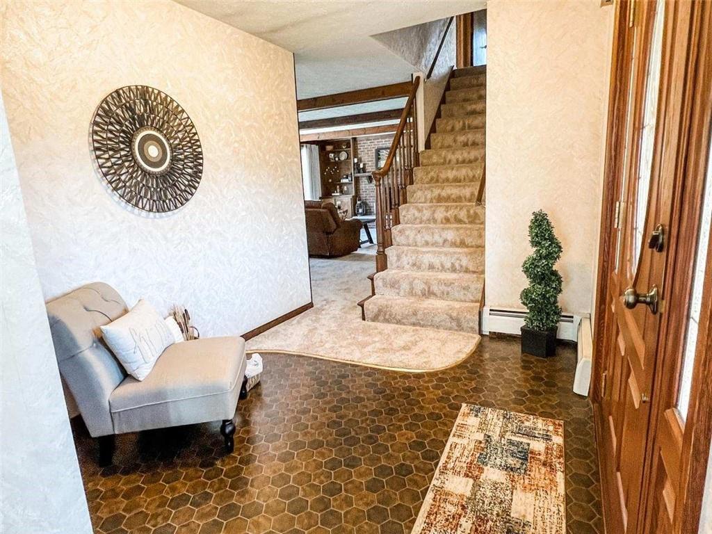 817 Enterprise Road Grove City, PA 16127 - Photo 7 of 25 Gallery Image 7