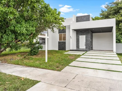 $530,000 | 533 Northwest 16th Avenue, Fort Lauderdale, FL 33311