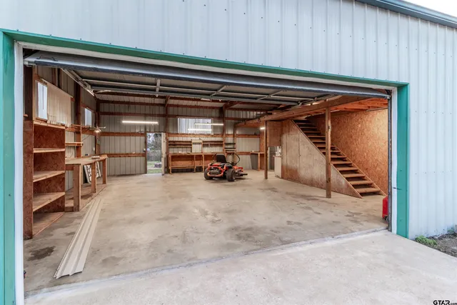 $249,000 | 22240 Deval Lane, Frankston, TX 75763