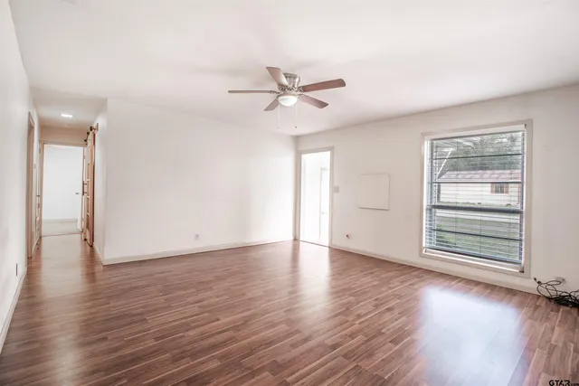 $249,000 | 22240 Deval Lane, Frankston, TX 75763