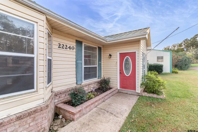 $249,000 | 22240 Deval Lane, Frankston, TX 75763