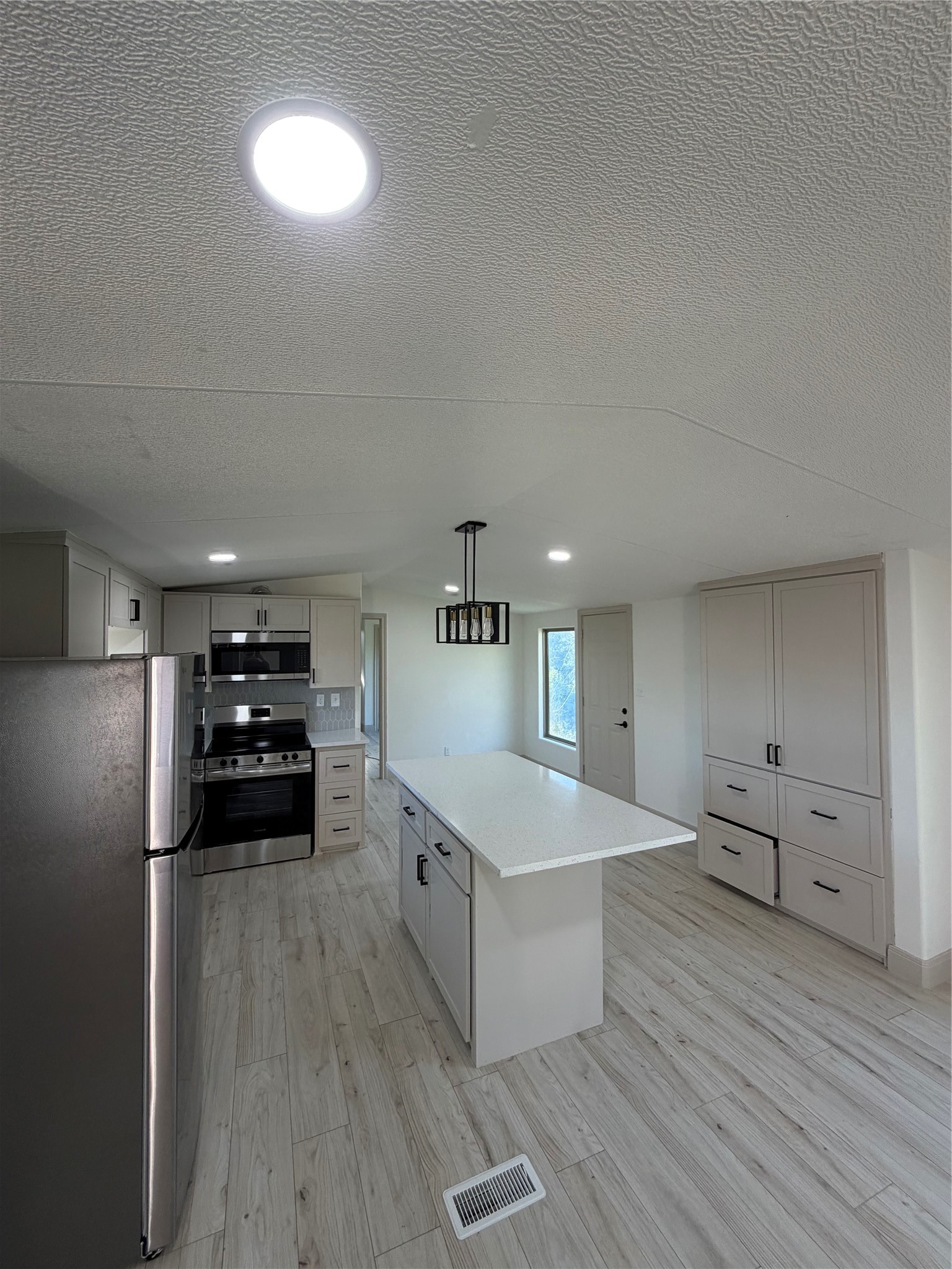 3323 Trefle Rue Rue, Unit RUE Rosharon, TX 77583 - Photo 6 of 20