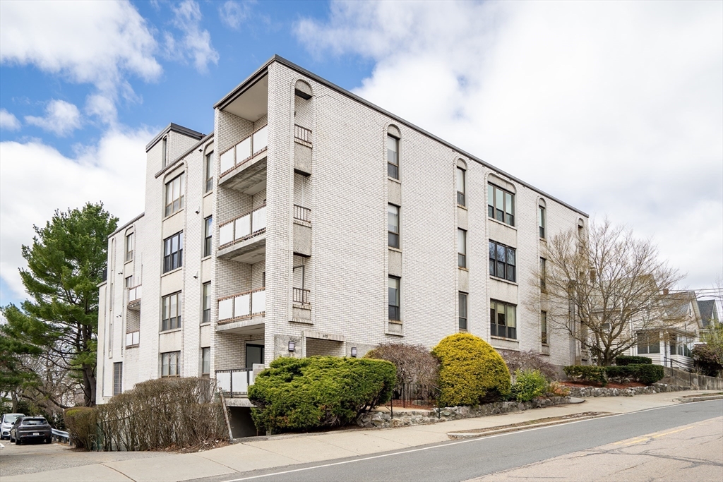 405 Langley Road, Unit 6 Newton, MA 02459 - Photo 1 of 42 a building view