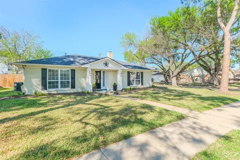 $350,000 | 12802 Westmere Drive, Houston, TX 77077