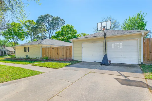 $360,000 | 12802 Westmere Drive, Houston, TX 77077