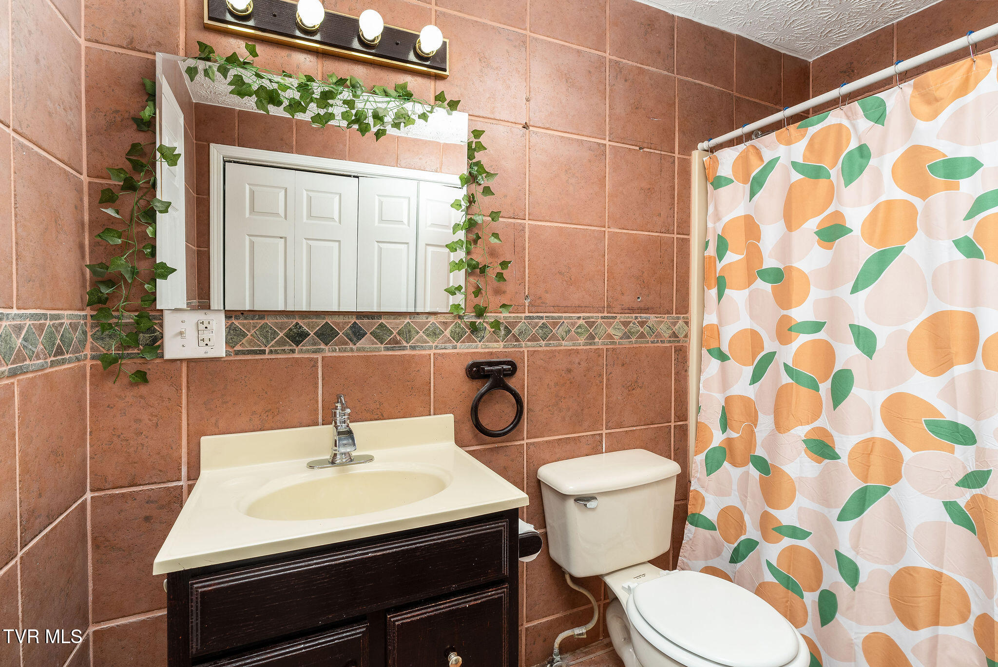 2217 Jett Road Kingsport, TN 37660 - Photo 33 of 38 2217 Jett Rd - 35
