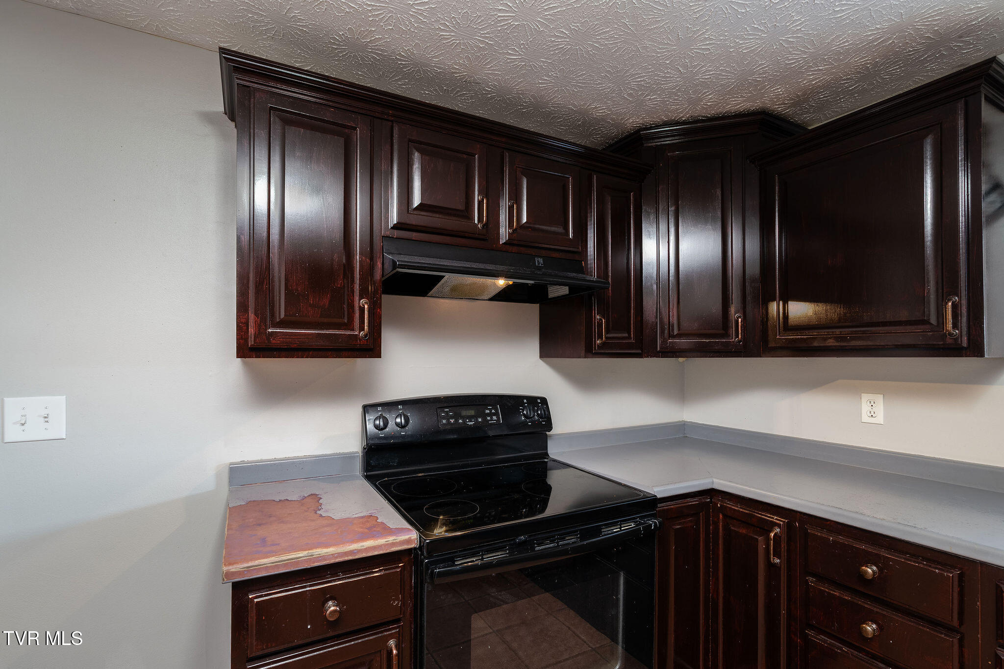 2217 Jett Road Kingsport, TN 37660 - Photo 10 of 38 2217 Jett Rd - 12