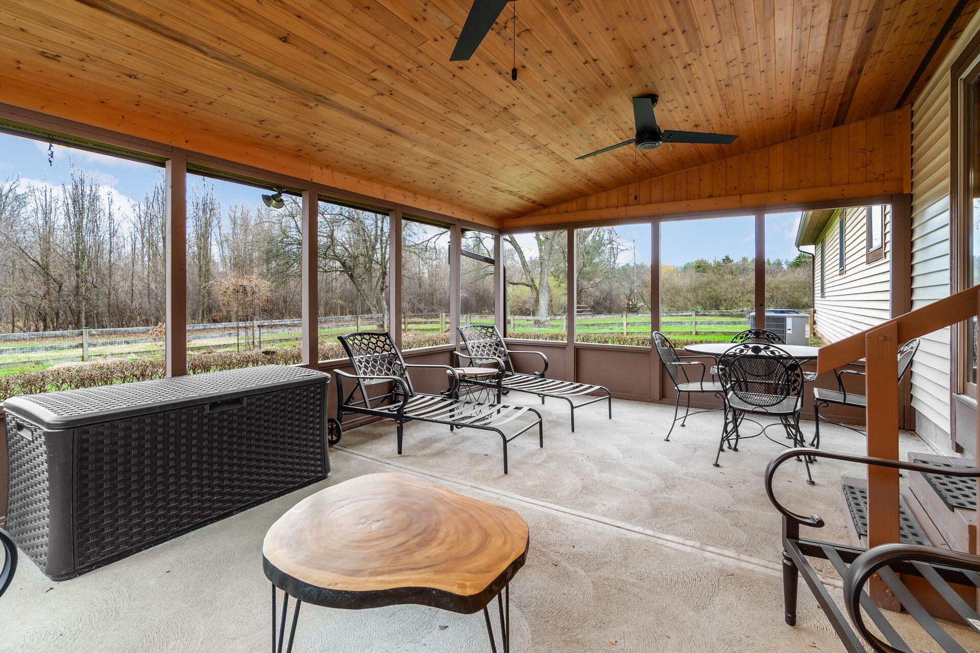 7576 Lee Road Westerville, OH 43081 - Photo 24 of 36 Screened Porch