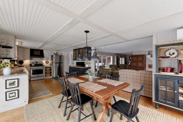 $1,120,000 | 157 Route 9a Chesterfield Nh 03462, Spofford, NH 03462