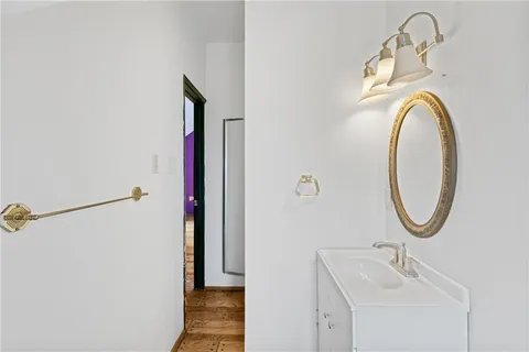 $849,900 | 627 South Aiken Avenue, Pittsburgh, PA 15232