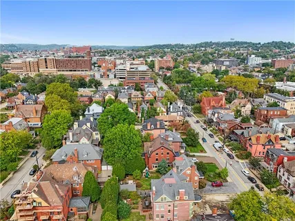 $849,900 | 627 South Aiken Avenue, Pittsburgh, PA 15232