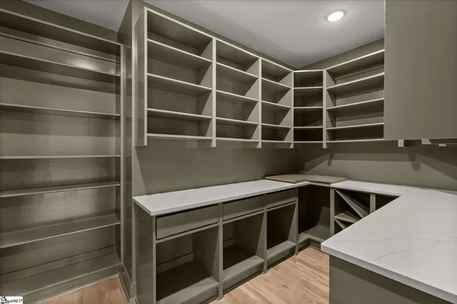 $799,999 | 18 Doe Street, Greenville, SC 29611