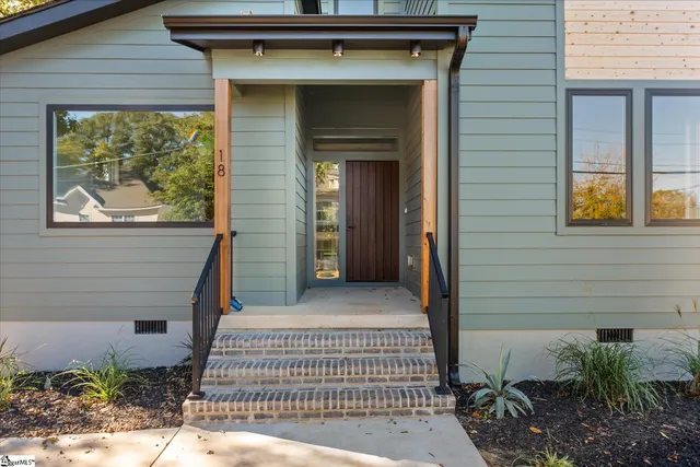 $799,999 | 18 Doe Street, Greenville, SC 29611