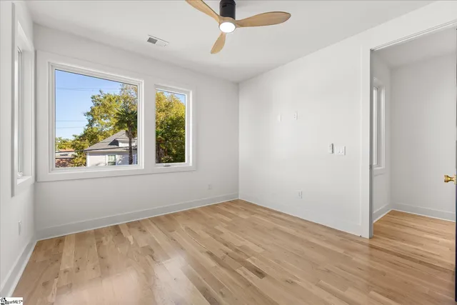 $799,999 | 18 Doe Street, Greenville, SC 29611