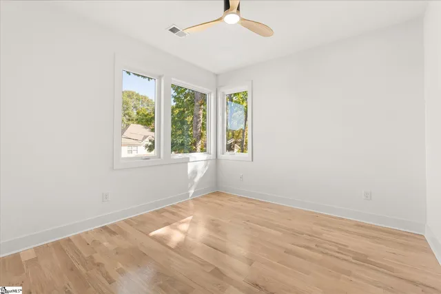 $799,999 | 18 Doe Street, Greenville, SC 29611