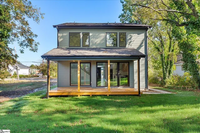 $799,999 | 18 Doe Street, Greenville, SC 29611