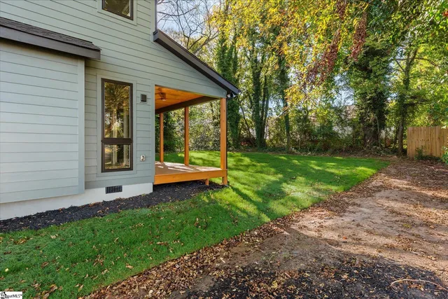 $799,999 | 18 Doe Street, Greenville, SC 29611