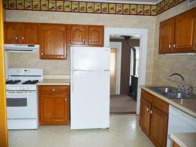 7757 Chadwick Road Gambier, OH 43022 - Photo 12 of 14 Gallery Image 12