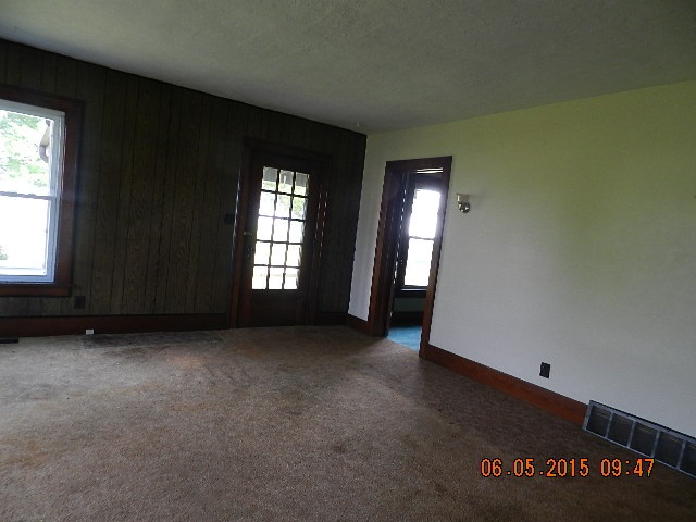 1201 West 325 South Rochester, IN 46975 - Photo 14 of 15