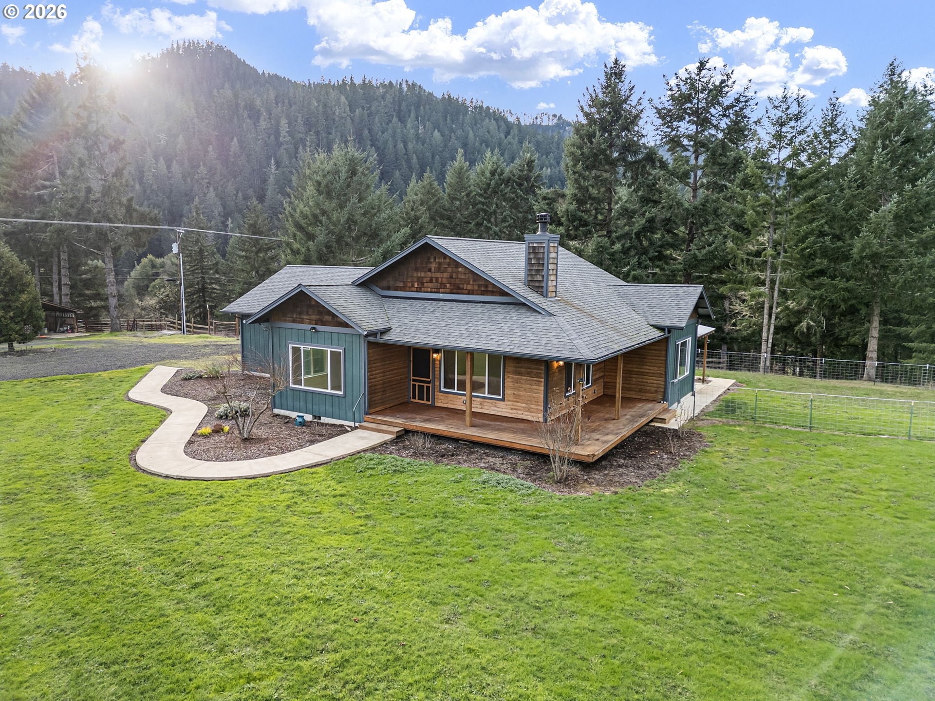 302 Scott Road Oakland, OR 97462 - Photo 2 of 48