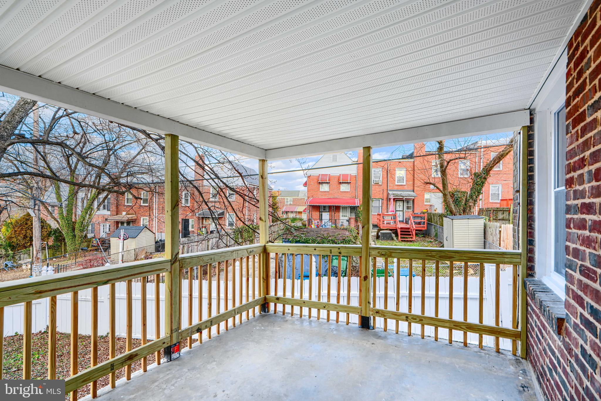 4400 Manorview Road Baltimore, MD 21229 - Photo 28 of 30