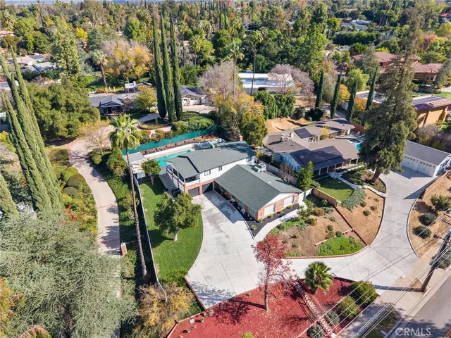 $1,100,000 | 1349 South Center Street, Redlands, CA 92373