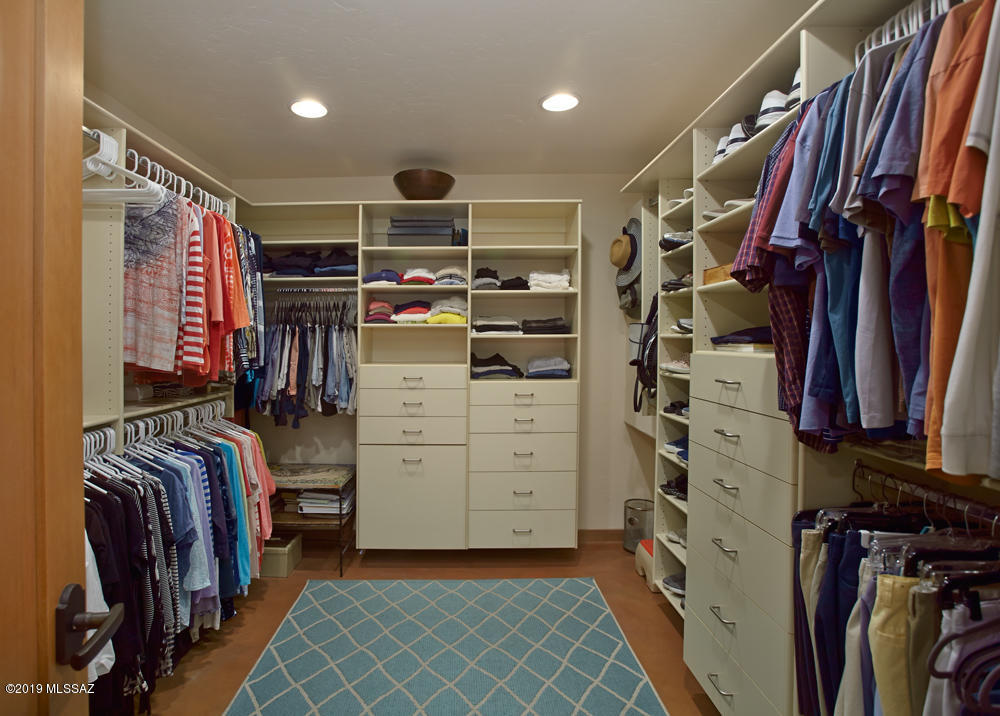 6360 North Valley View Road Tucson, AZ 85718 - Photo 16 of 29 Gallery Image 16