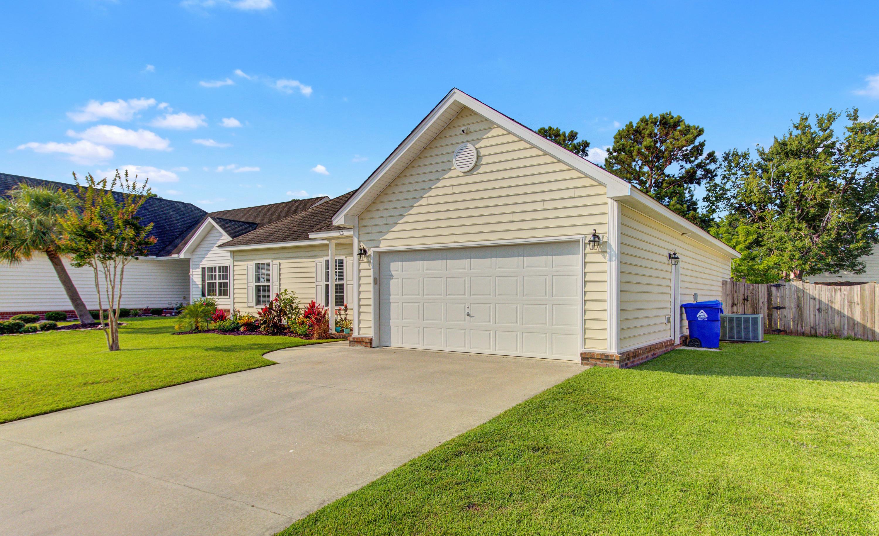 7721 Fayetteville Road North Charleston, SC 29418 - Photo 2 of 35 ybMws2Kg