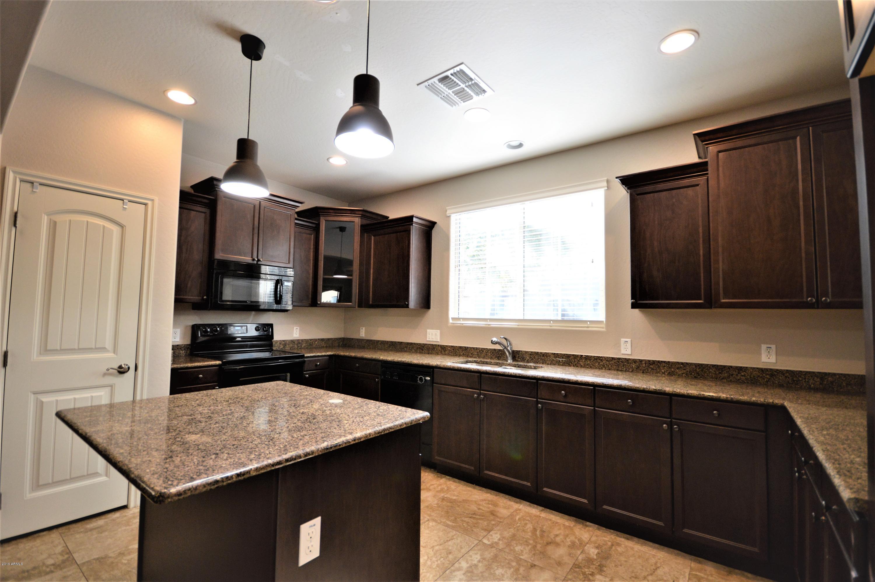 3478 East Sheffield Road Gilbert, AZ 85296 - Photo 3 of 19 Kitchen1