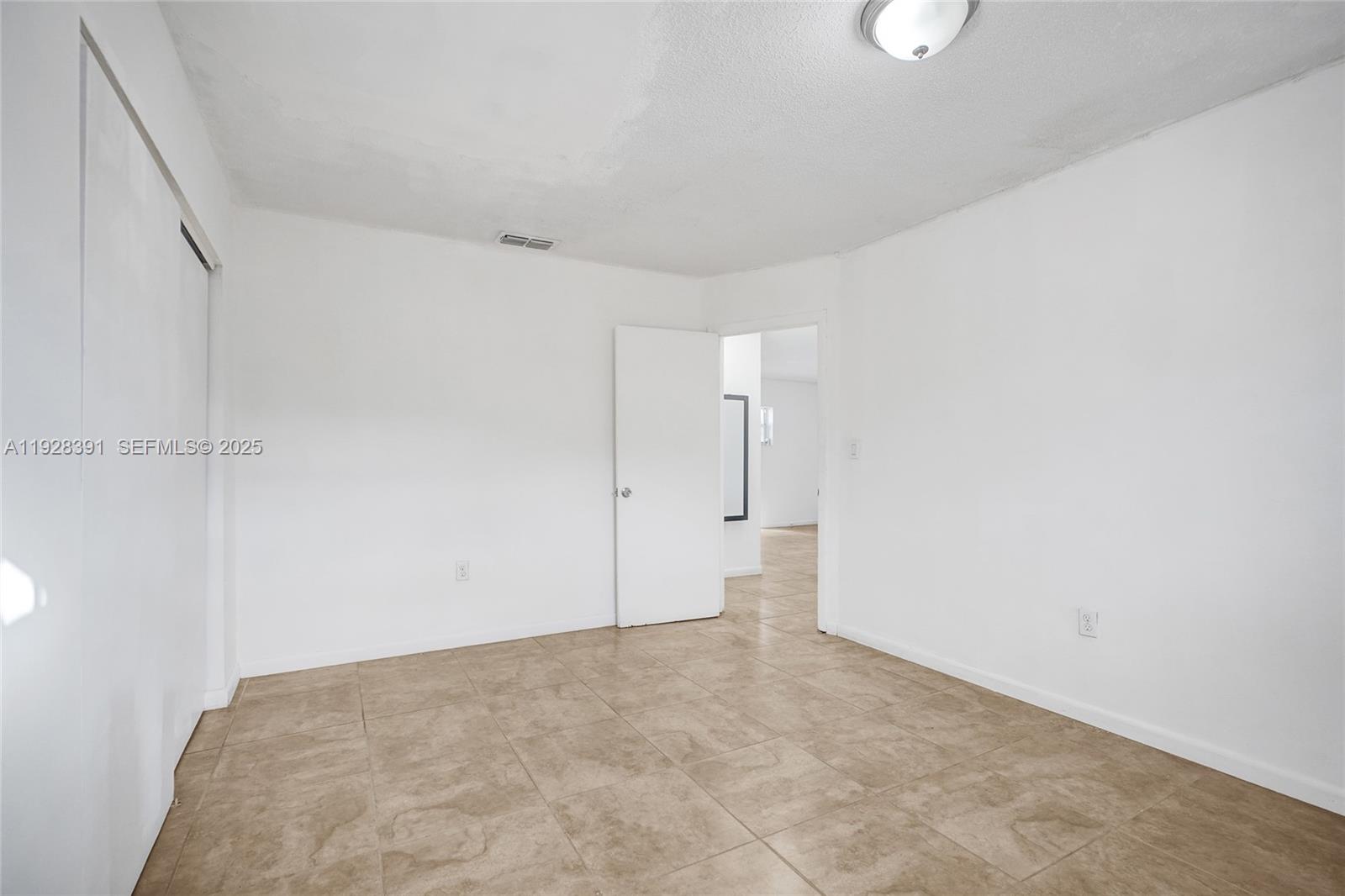 2907 Northwest 103rd Street, Unit 1 Miami, FL 33147 - Photo 18 of 38