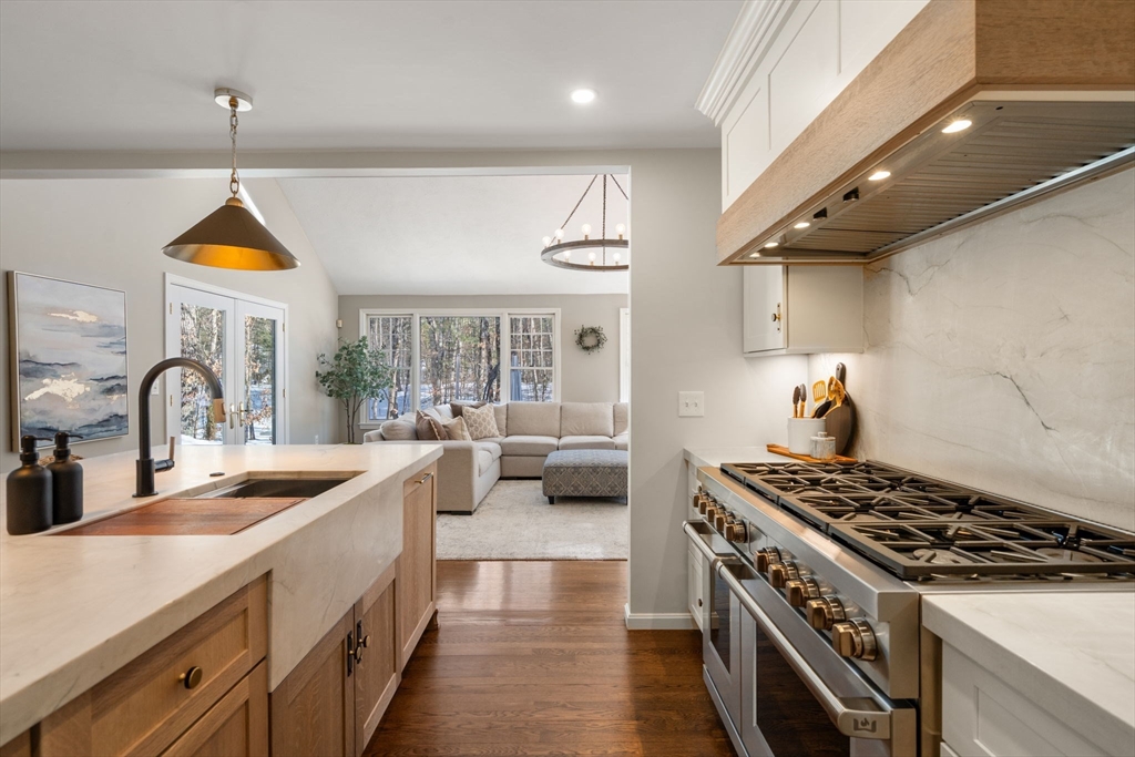 17 Boyden Road Medfield, MA 02052 - Photo 7 of 36