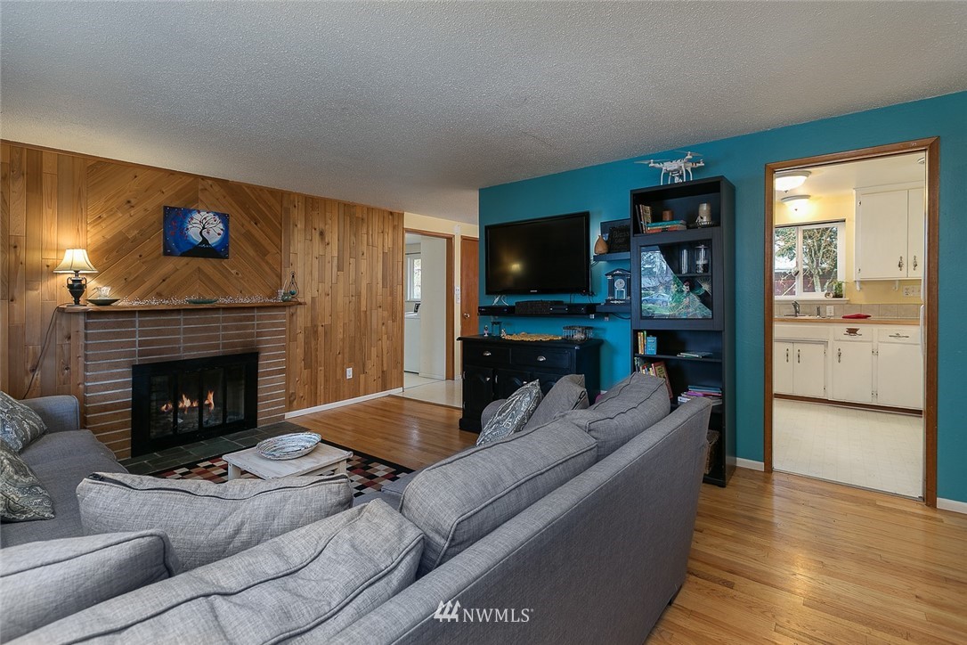11906 Southeast 168th Street Renton, WA 98058 - Photo 10 of 20 Gallery Image 10